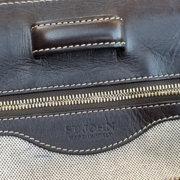 Lovely St. John Collection  Jacquard handbag - Picture 13 of 16